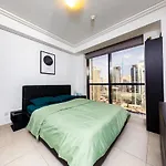 Full Lake View - 2Br Beautiful Apt - Jlt
